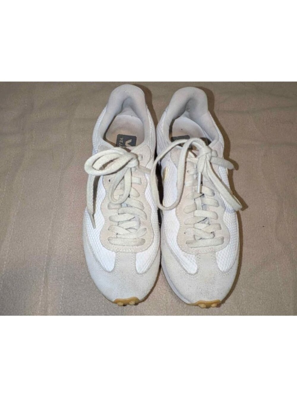 Veja Rio Branco sneakers Women's sz 7 white/cream Suede
